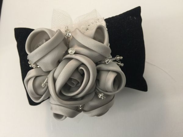bracciale4849AE72-1B30-38A8-8841-3CF381E75633.jpg